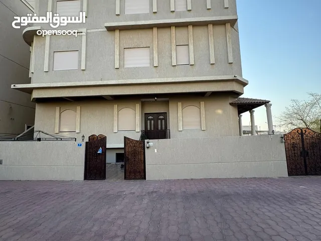 1600 m2 More than 6 bedrooms Townhouse for Sale in Al Ahmadi Sabah Al-ahmad 3