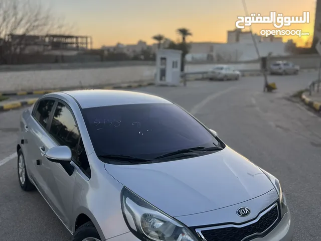 Used Kia Pride in Tripoli