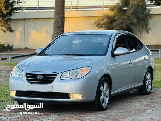 Used Hyundai Avante in Tripoli