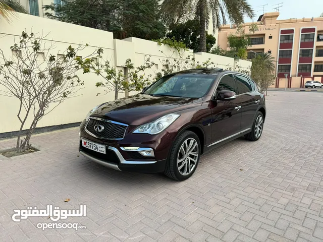 Used Infiniti QX50 in Northern Governorate