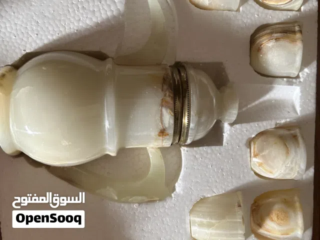 طقم رخام من دله وفناجين