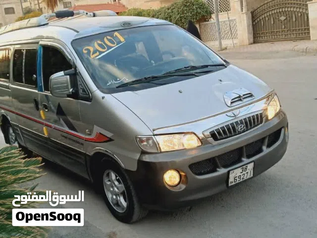 2001 هيونداي H1
