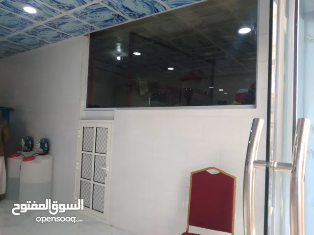 محل مساحة 150 متر في الجوله للبيع نقل قدم