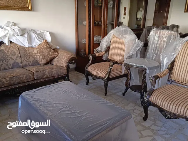 طقم صالون بحالة الجديد