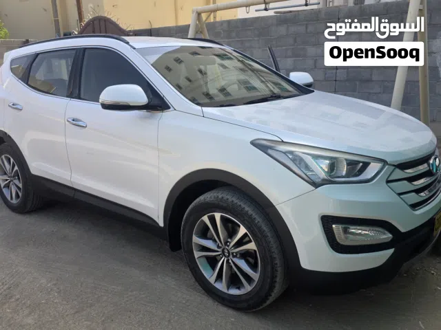2015 هيونداي سنتافي Standard