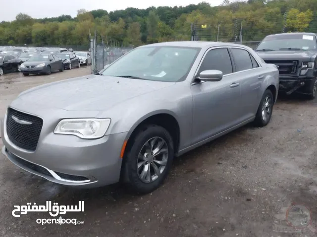 Chrysler 300c limited full option model 2015