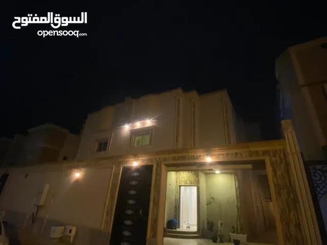 256 m2 More than 6 bedrooms Villa for Sale in Al Kharj Al 'Aziziyyah