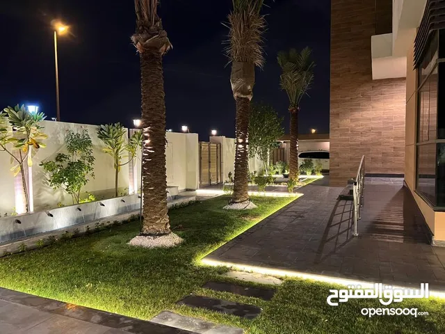 8900 ft 5 Bedrooms Townhouse for Sale in Sharjah Al Suyoh