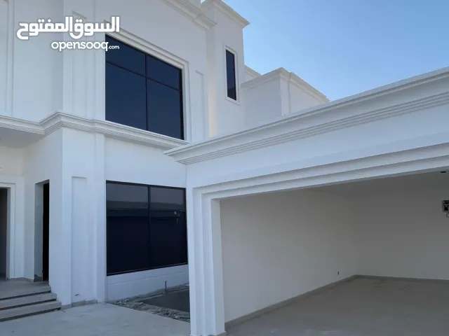 512 m2 More than 6 bedrooms Villa for Sale in Muscat Al Khoud