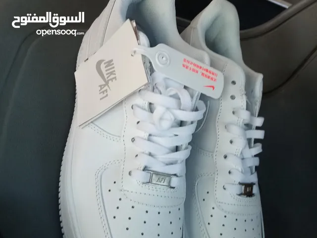 Air Force 1 (New) نايكي اير فورس 1 ابيض جديد