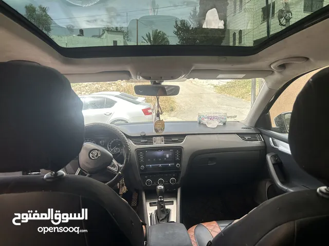 سكوا اوكتافيا ستيشن