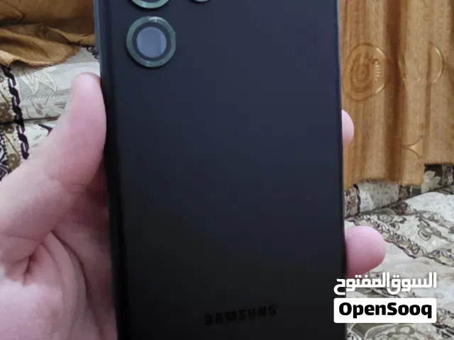 Samsung Galaxy S22 Ultra 128 GB in Sana'a