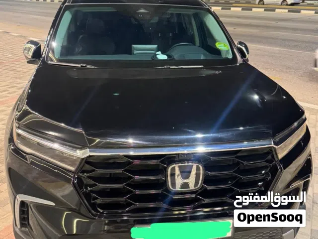 2025 Honda Pilot Touring AWD