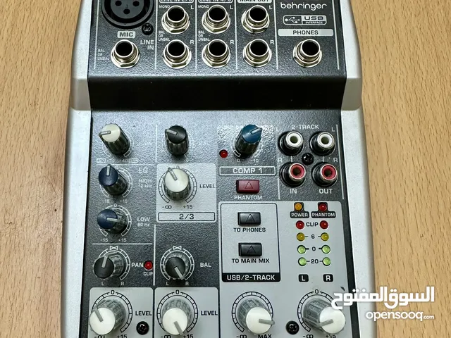 Behringer Mixer XENYX Q502USB مكسر