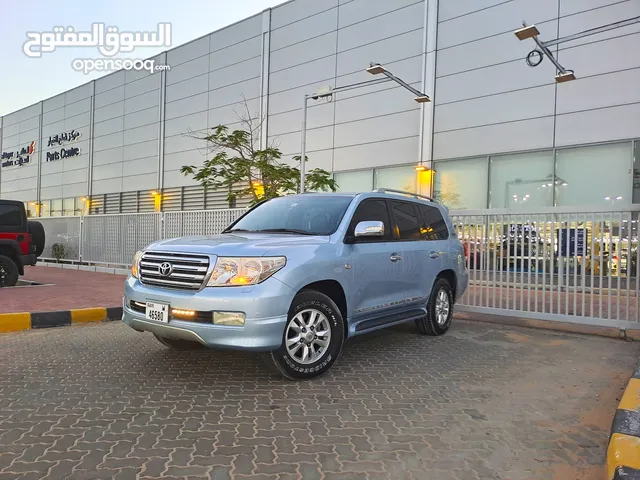 Toyota Land Cruiser 4.0L GXR 2011