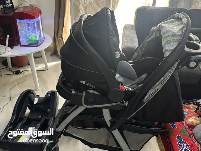 Graco stroller and its car seat