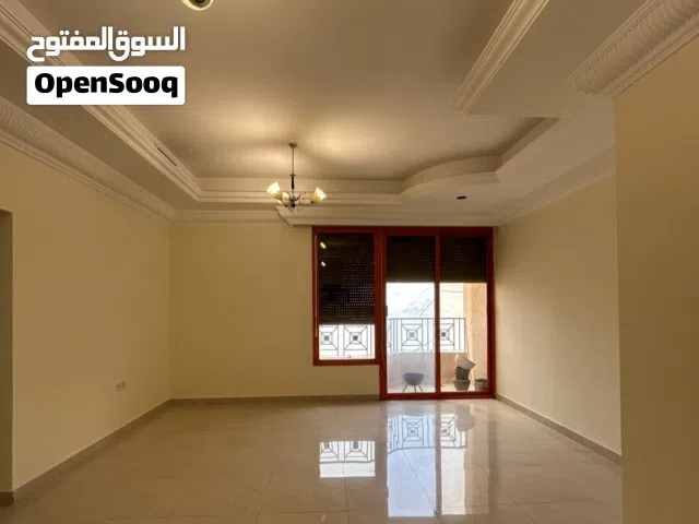 1 m2 3 Bedrooms Apartments for Rent in Hawally Salmiya