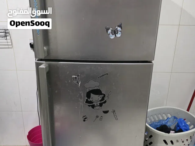 ثلاجة هايسنس 533 لتر فريزر علوي شغالة مية بالمية لا ينقصها اي شئ خذ وشغل