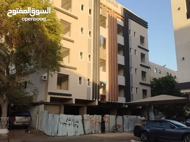 أعمال كسر رخام وجرافيت ودهانات