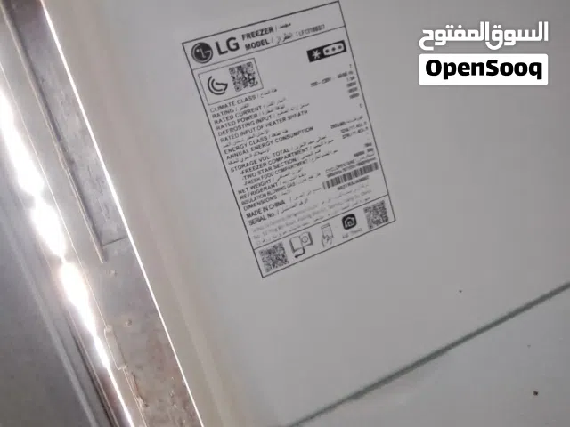 ثلاجه LG شبه جديده