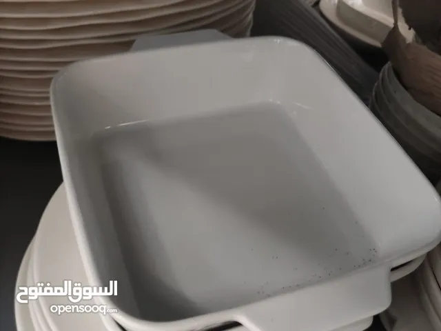 صفقة مواعين وادوات منزلية زجاجية وبورسلين كبيرة جدا واصناف مختلفة للتجار