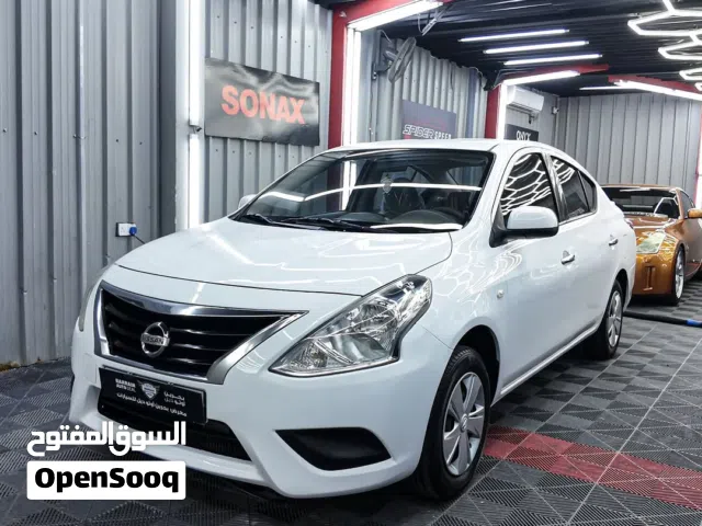 2022 نيسان صني Standard
