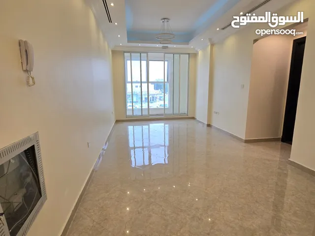 2000ft 4 Bedrooms Apartments for Rent in Ajman Al Rawda