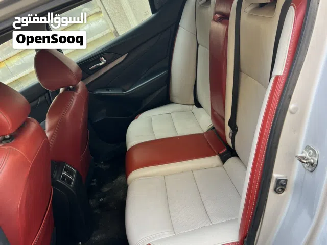 نيسان ياباني مكسيما 2017