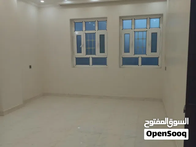 180 m2 3 Bedrooms Apartments for Rent in Aden Shaykh Uthman