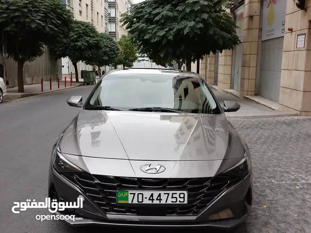 Hyundai Elantra Full for monthly and weekly rent