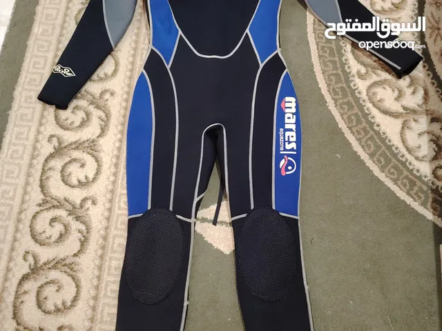 بدله غطس مارس حجم s بدله جديده 3ملي صيفيه