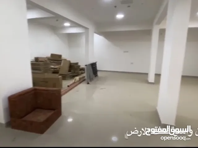 Unfurnished Warehouses in Al Batinah Suwaiq