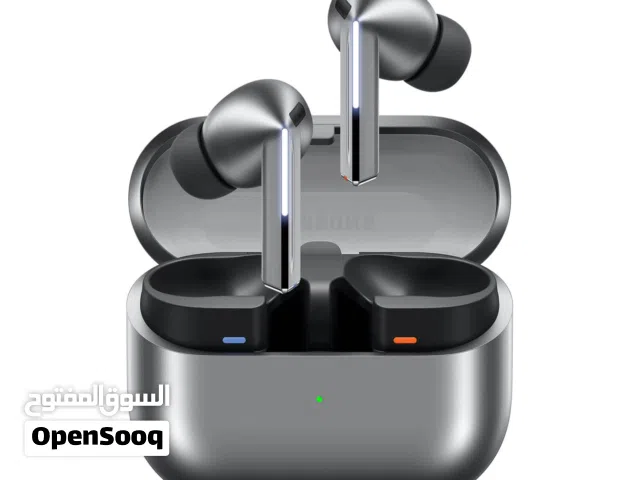 سماعات سامسونج Galaxy Buds 3 pro تتميز ب تقنيه إلغاء الضوضاء نشط تكيفي ANC مع جودة صوت Hifi توفر ادا
