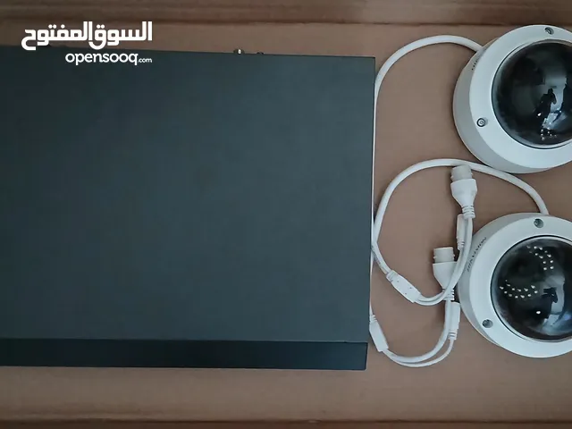 طقم مراقبة IP من Hikvision – POE عدد 2 كاميرا + جهاز تسجيل 4 قنوات