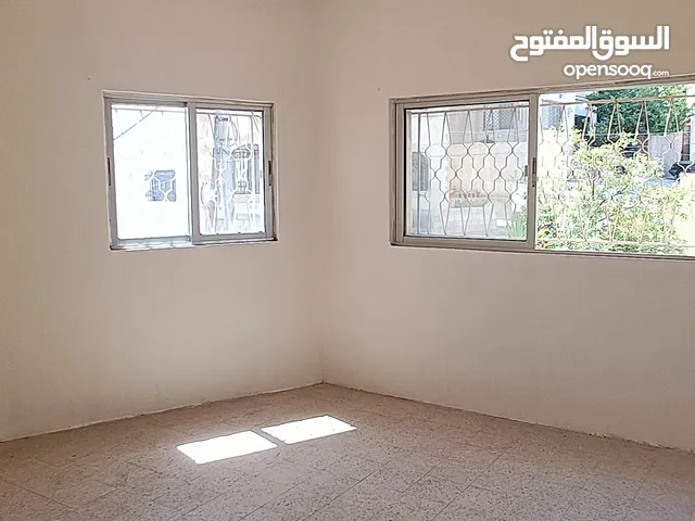 شقة للإيجار في ماركا الجنوبية - مثالية للعرسان والأسر الصغيرة