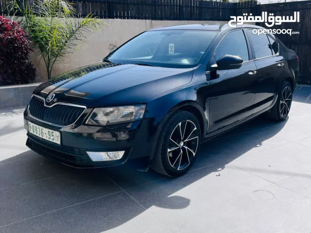 اوكتافيا 2014رخص اتومات1600ديزل اتومات بووووش فحص ممتاز للبيع علكاش والبدل وارد