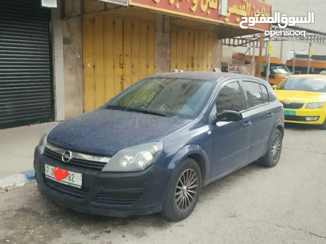 Used Opel Astra in Ramallah and Al-Bireh
