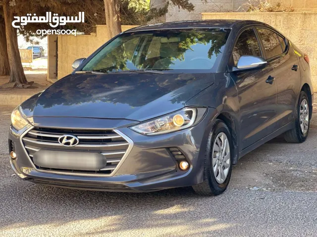 Used Hyundai Elantra in Amman