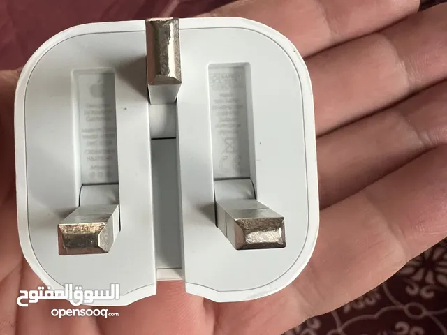 شاحن ايفون  عدد 2  /  الاصلي