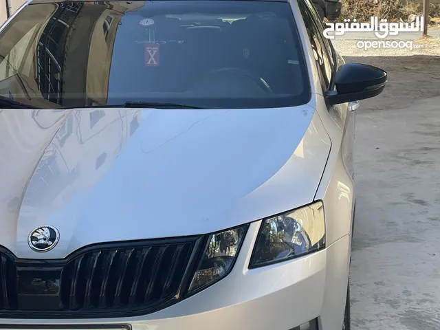 سكودا اوكتافيا بنزين اتمات 2020