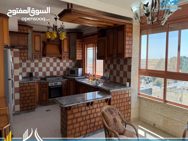 165 m2 3 Bedrooms Apartments for Rent in Ramallah and Al-Bireh Al Masyoon