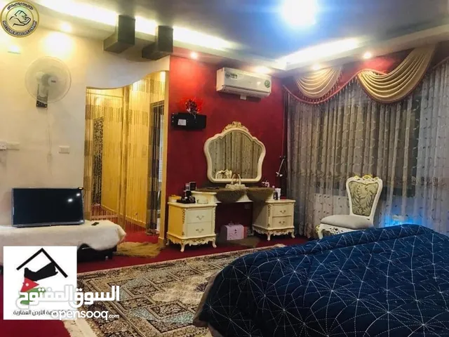 380 m2 5 Bedrooms Apartments for Sale in Amman Khalda