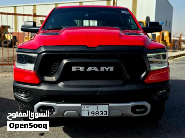 2020 دودج رام Laramie