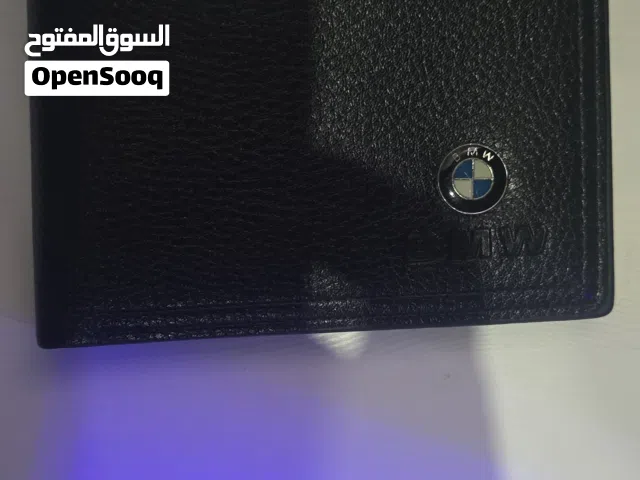 محافظ للبيع ماركات عالمية و جلد طبيعي للبيع بسعر مغري