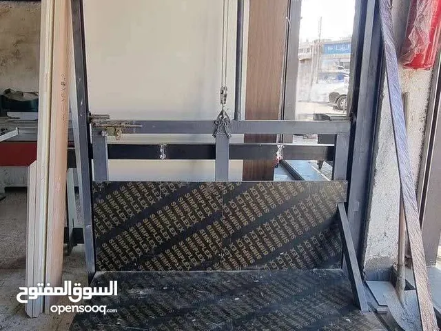 مخازن صناعات خفيفة مجهزة للايجار خلو