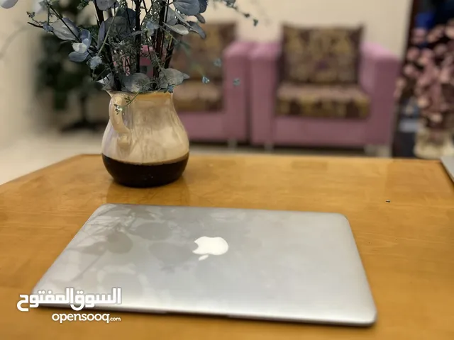 MacBook Air USA 128GB SSD 4GB RAM Monterey Original Charge