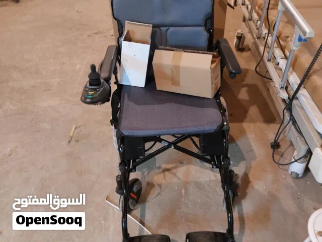 كرسي كهربائي جديد  لذوي الاحتياجات الخاصة