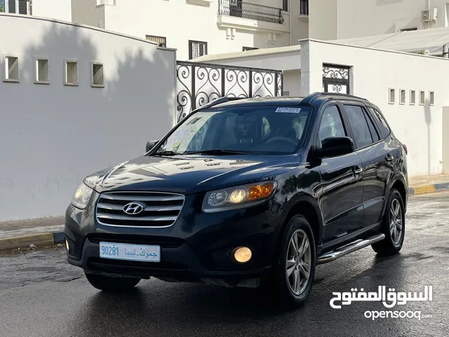 Used Hyundai Santa Fe in Tripoli