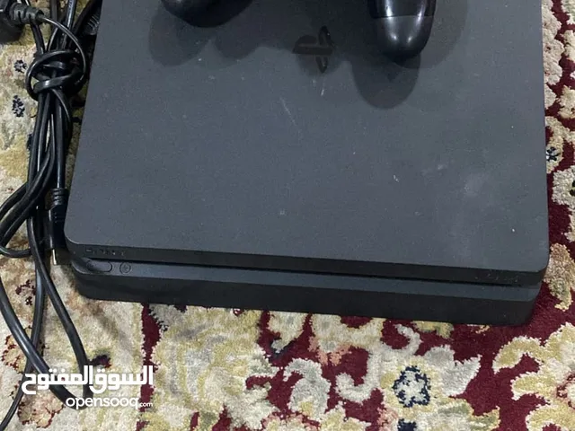 بليستيشن فور