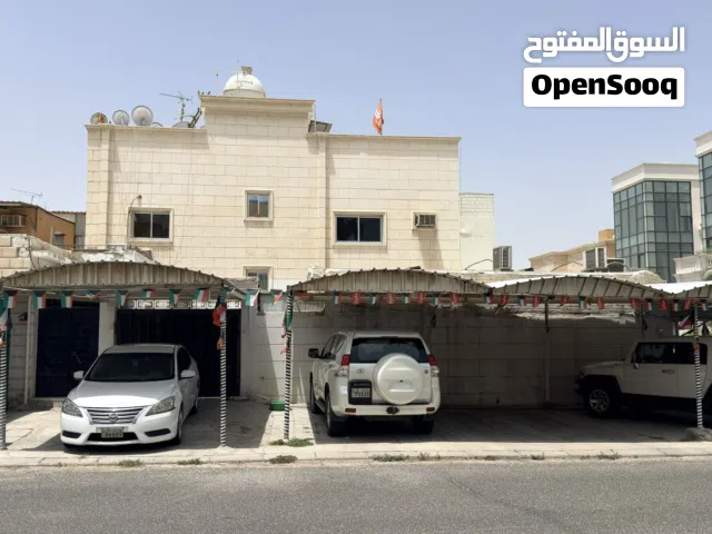 للبيع بيت زاويه في كيفان
